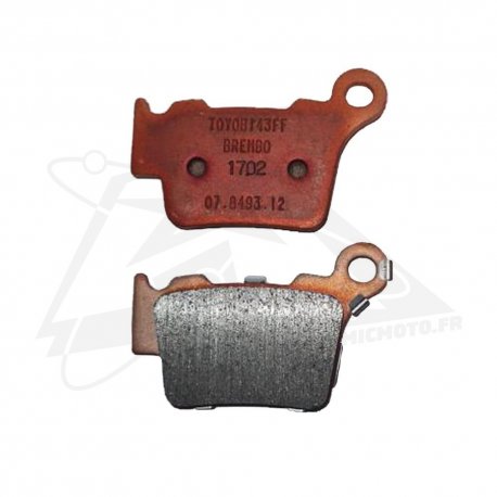 PLAQUETTES DE FREIN ARRIERE BREMBO 